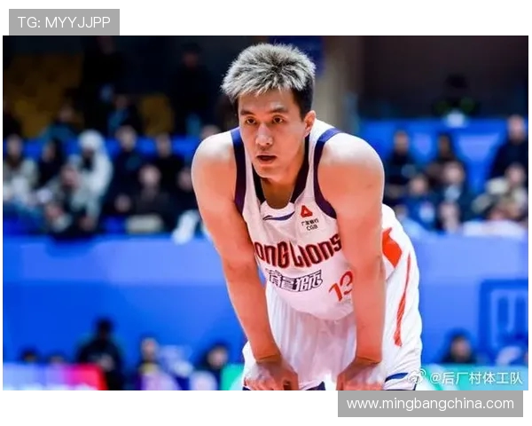 郭艾伦领衔对决山东队赛场争锋再掀激情篮球盛宴